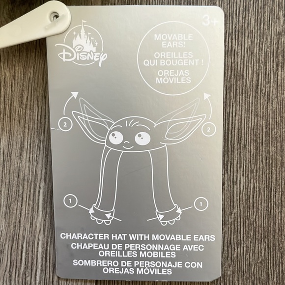 Brand New Star Wars Disney Grogu The Child Yoda Character Hat With Moveable Ears - Picture 4 of 6